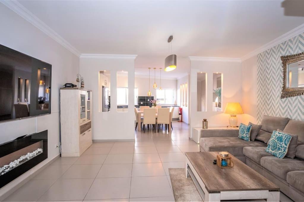 Luxuryvilla With Private Heated Pool And Spa 7P Quarteira Esterno foto