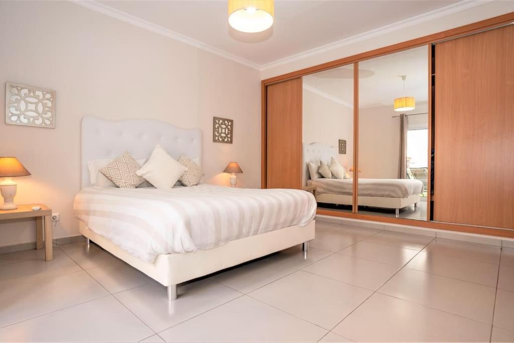 Luxuryvilla With Private Heated Pool And Spa 7P Quarteira Esterno foto