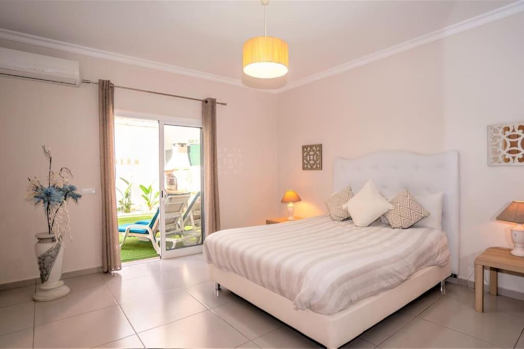Luxuryvilla With Private Heated Pool And Spa 7P Quarteira Esterno foto