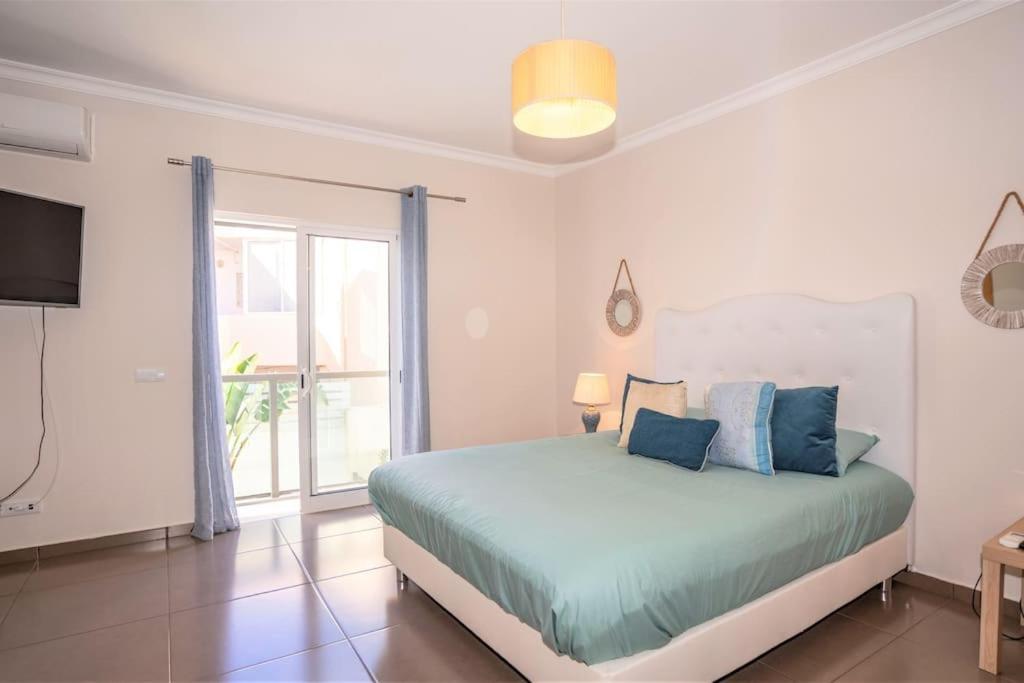 Luxuryvilla With Private Heated Pool And Spa 7P Quarteira Esterno foto